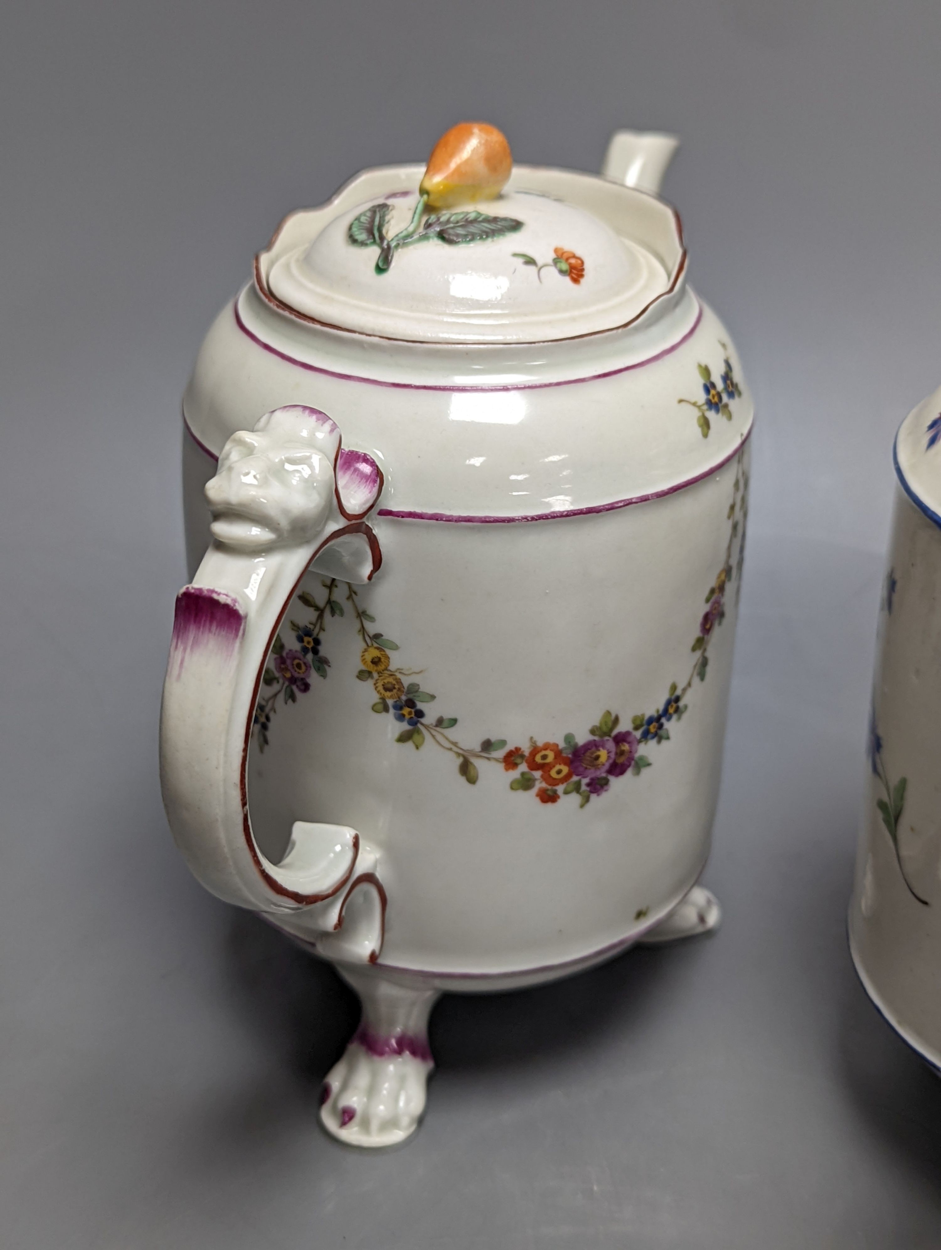 Two late 18th/early 19th century Ludwigsburg teapots and covers, 17cm